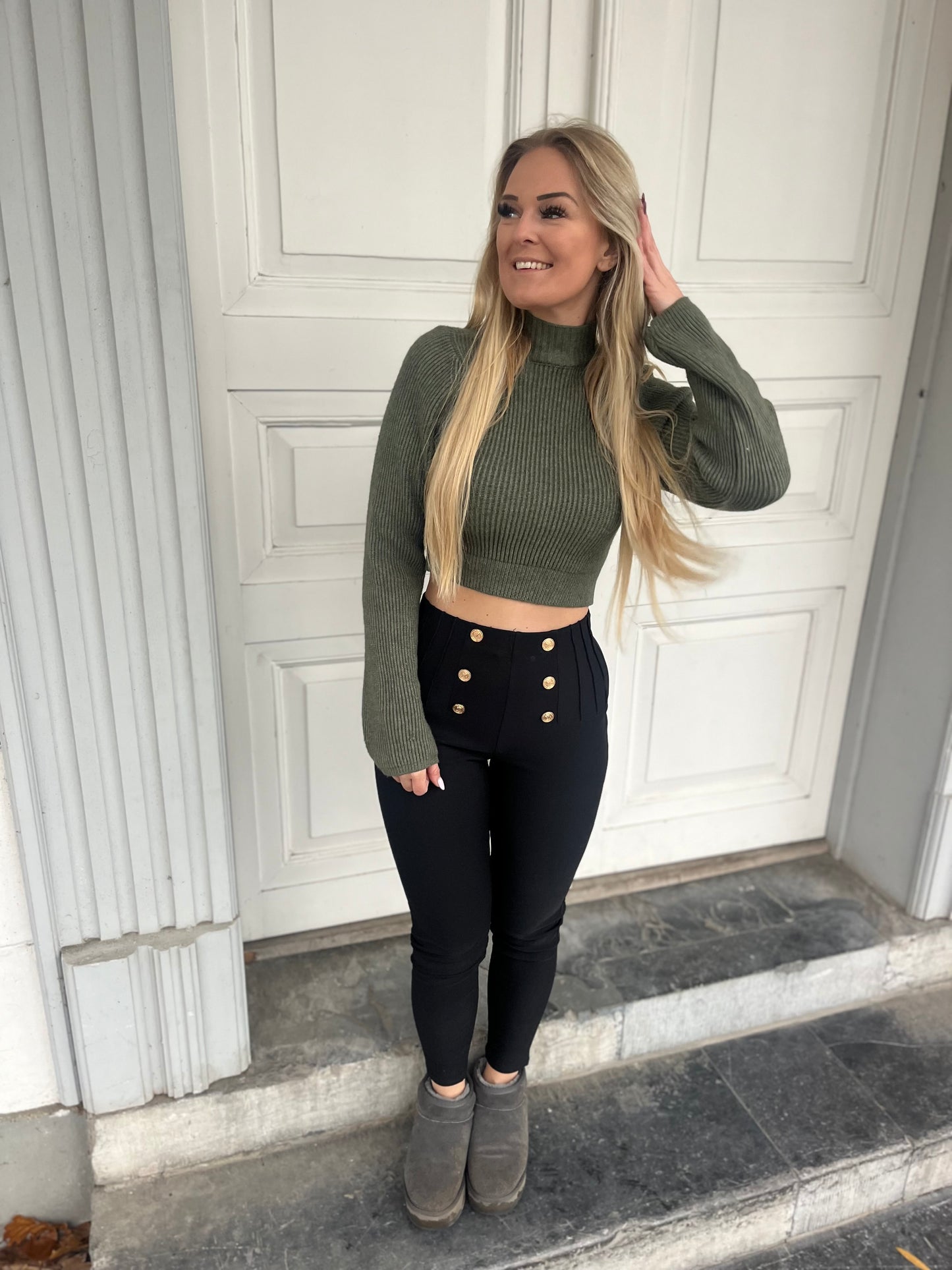 6 Button Pants