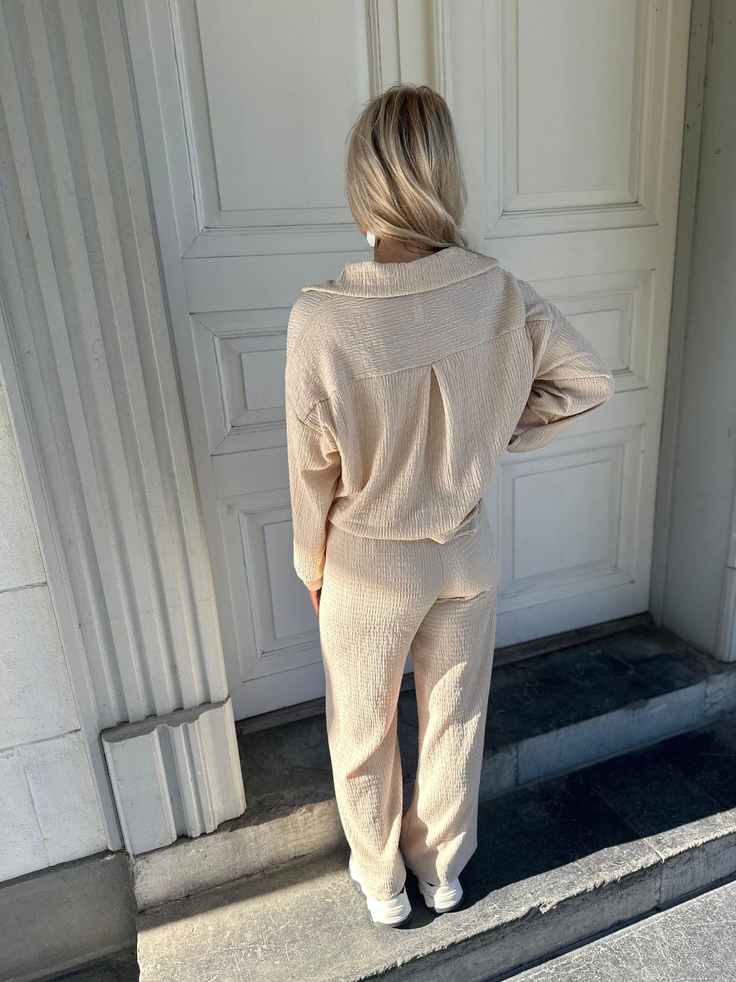 2 Delige Pak Beige