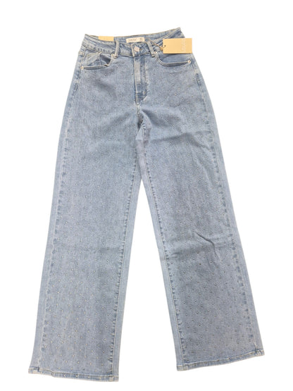 Straight Leg Stones Jeans