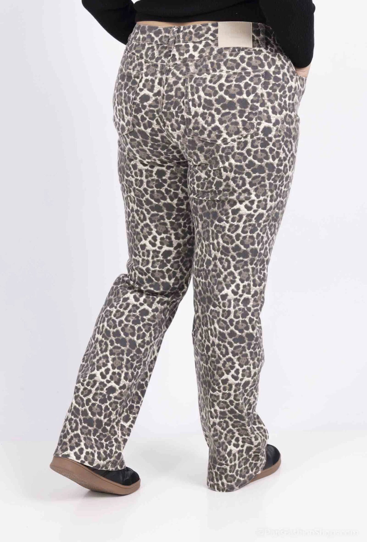 Leopard straight Monday Jeans