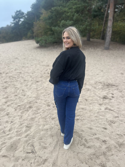 Wide Leg Cargo Jeans